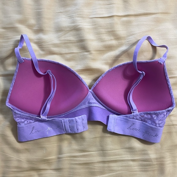PINK Victoria’s Secret bra - Picture 4 of 6